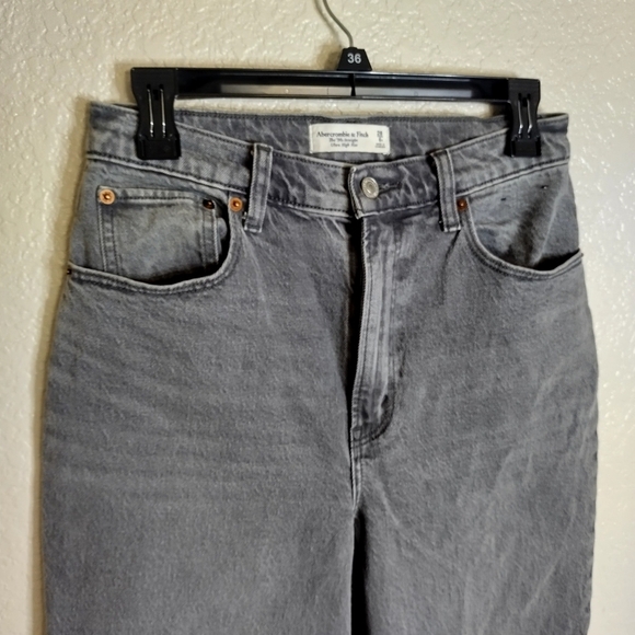 Abercrombie & Fitch the 90s straight ultra high rise jeans Washed black Sz 28/ 6 - Picture 3 of 10